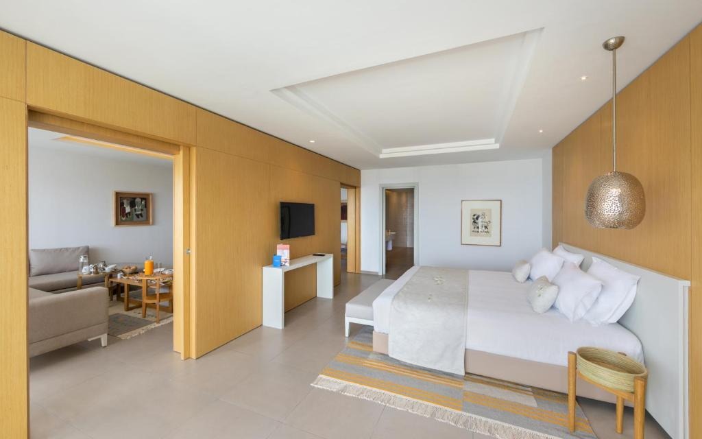 هتل رویال آزور تالاسا